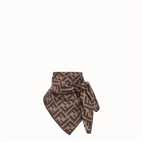 prezzo foulard fendi|Women's Fendirama Foulard .